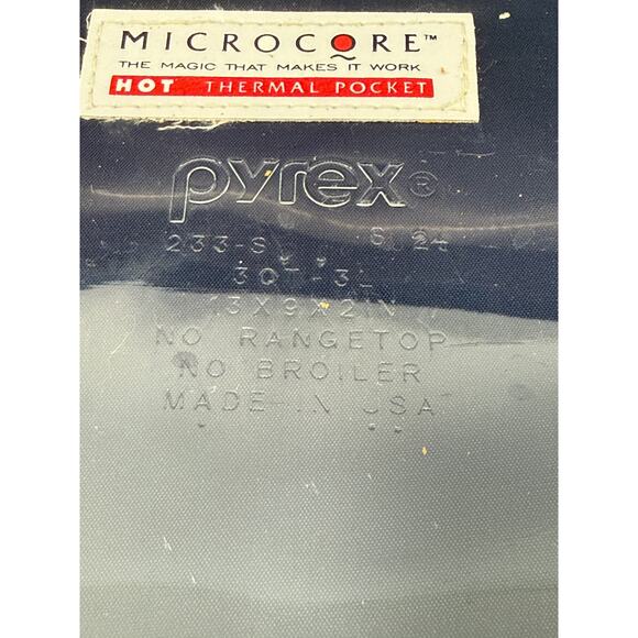 PYREX Portables 3 Qt Casserole Dish Insulated Carrying Bag Red - Picture 5 of 6